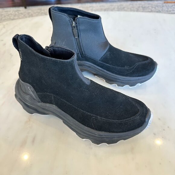 Sorel Shoes - SOREL Black Kinetic Breakthru Acadia Bootie Women's Size 7.5 Outdoors Active NWT